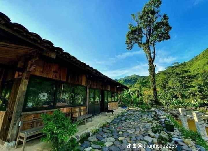 Lung Muoi Homestay Na Giao Exterior photo